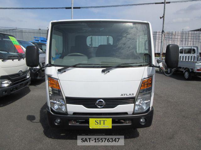 Nissan ATLAS 2017-02 6675006-1