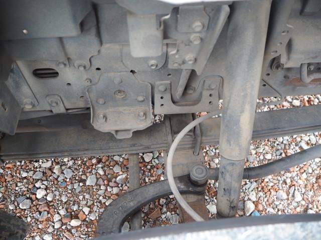 Nissan ATLAS 2010-08 6689534-12