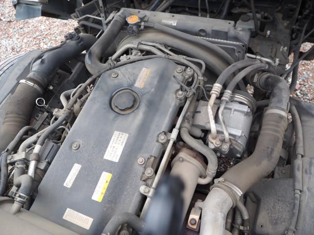 Nissan ATLAS 2010-08 6689534-13