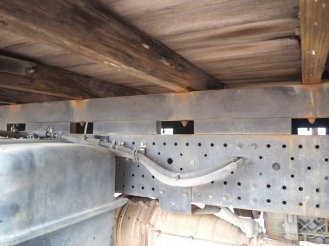 Nissan ATLAS 2010-08 6689534-15