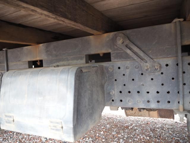 Nissan ATLAS 2010-08 6689534-26