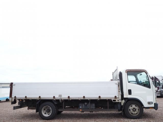Nissan ATLAS 2010-08 6689534-5