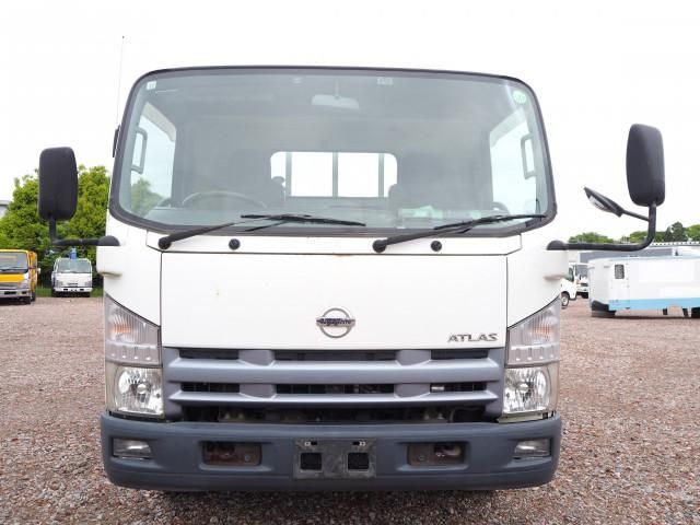 Nissan ATLAS 2010-08 6689534-7