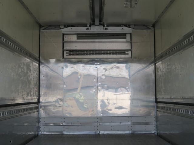 Nissan ATLAS 2018-08 6689533-12