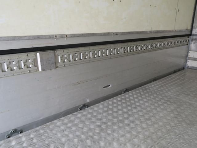 Nissan ATLAS 2018-08 6689533-15