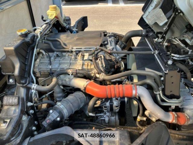 Nissan ATLAS 2018-03 6715637-12