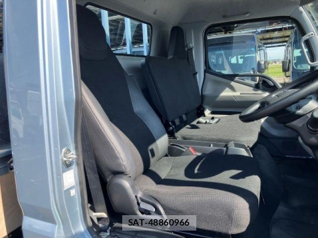 Nissan ATLAS 2018-03 6715637-20