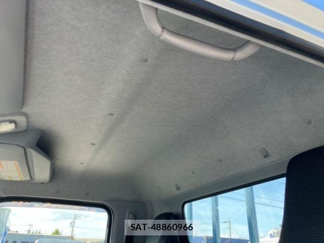 Nissan ATLAS 2018-03 6715637-23