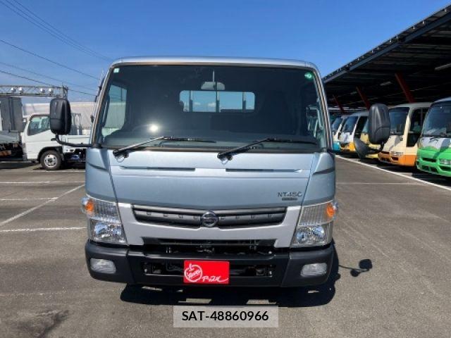 Nissan ATLAS 2018-03 6715637-2