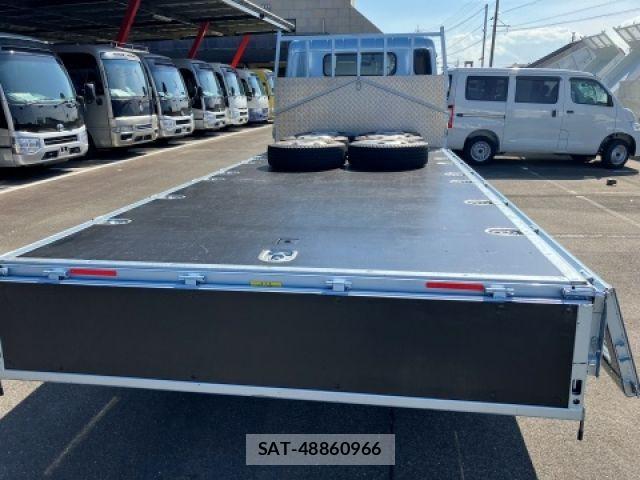 Nissan ATLAS 2018-03 6715637-6