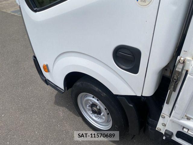 Nissan ATLAS 2017-04 6750882-11