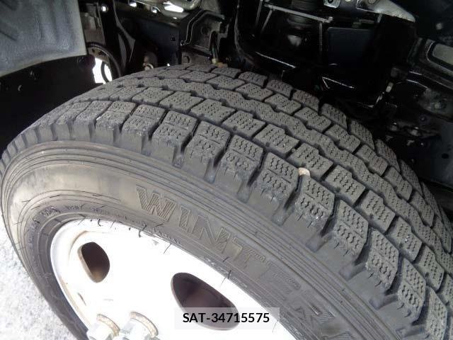 Nissan ATLAS 2016-04 6813745-18