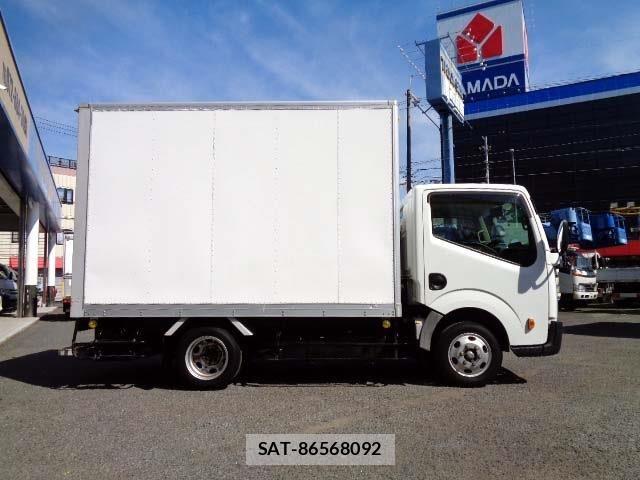 Nissan ATLAS 2015-05 6813744-14