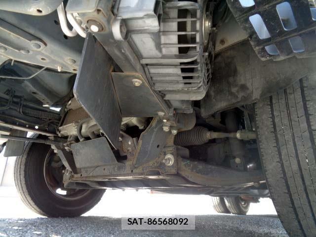 Nissan ATLAS 2015-05 6813744-15