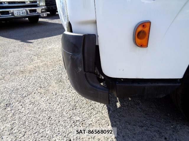 Nissan ATLAS 2015-05 6813744-20