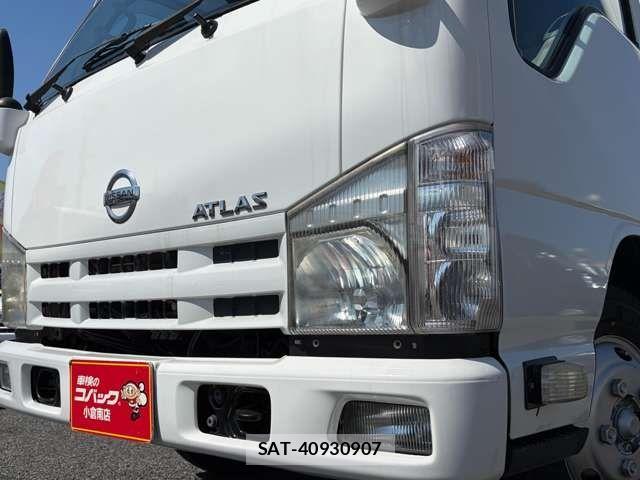 Nissan ATLAS 2013-01 6813743-9