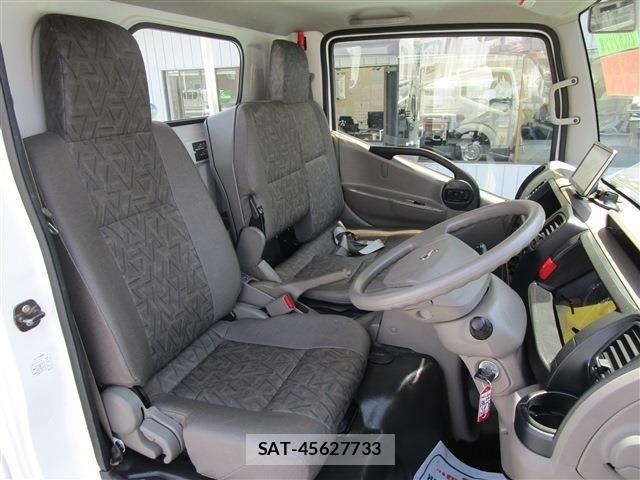 Nissan ATLAS 2021-03 6902111-13
