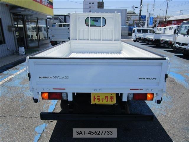 Nissan ATLAS 2021-03 6902111-4