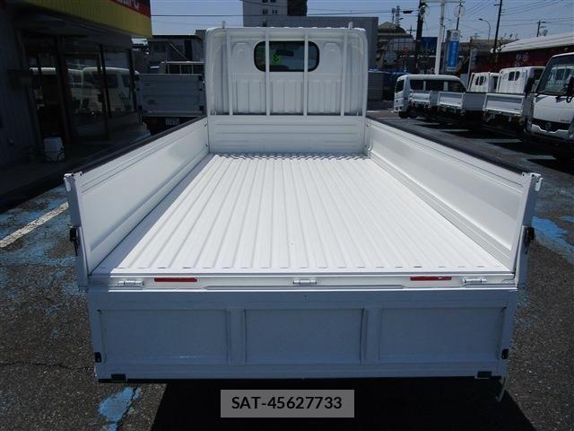 Nissan ATLAS 2021-03 6902111-5