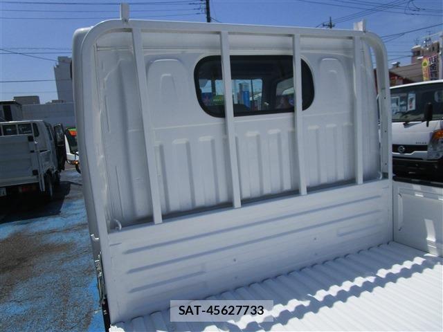 Nissan ATLAS 2021-03 6902111-7