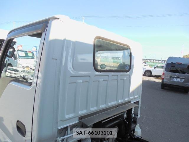 Nissan ATLAS 2010-05 6902114-11