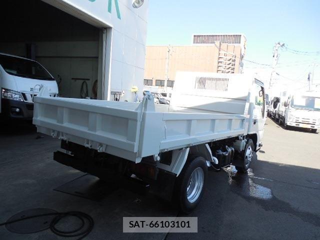 Nissan ATLAS 2010-05 6902114-16