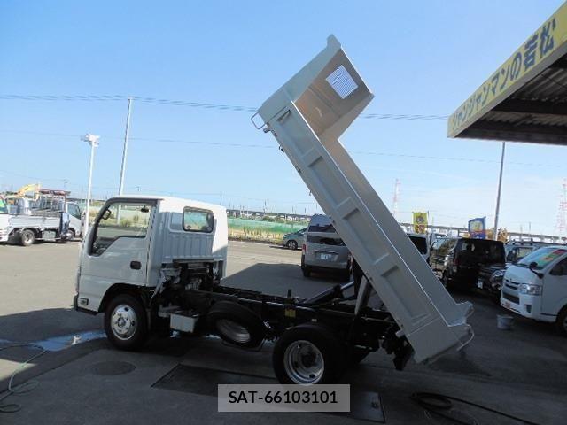 Nissan ATLAS 2010-05 6902114-4