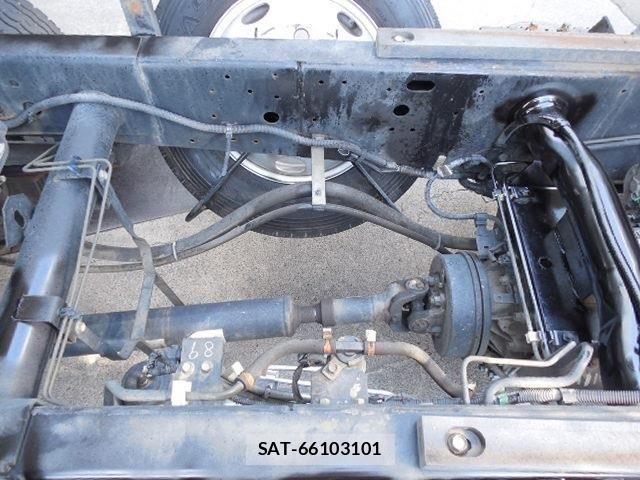 Nissan ATLAS 2010-05 6902114-8