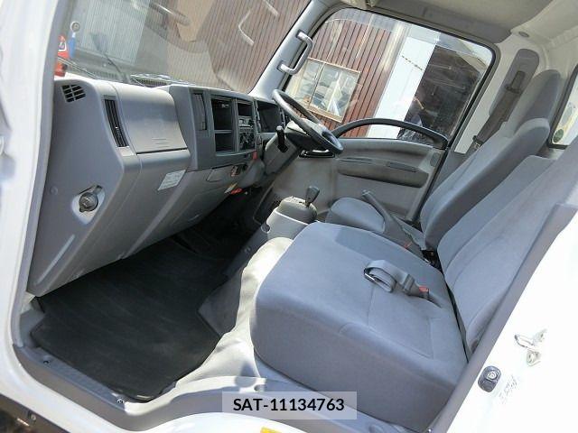 Nissan ATLAS 2010-01 6902109-17