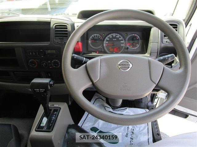 Nissan ATLAS 2020-12 6902112-9