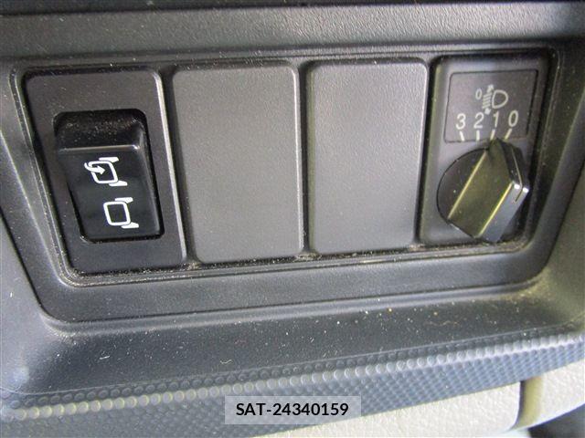 Nissan ATLAS 2020-12 6902112-24