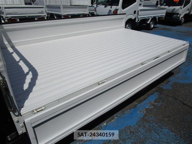 Nissan ATLAS 2020-12 6902112-26