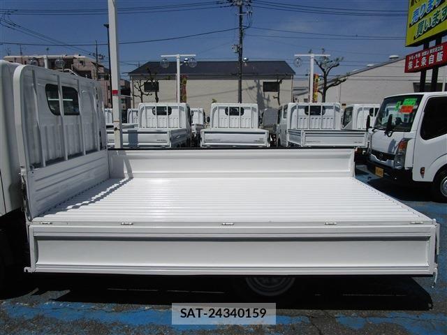 Nissan ATLAS 2020-12 6902112-8