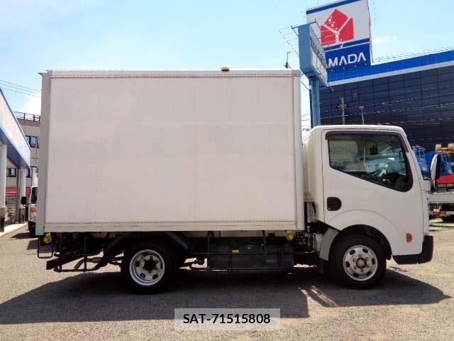 Nissan ATLAS 2016-05 6902123-13