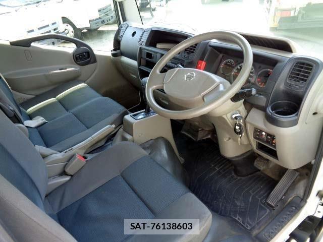 Nissan ATLAS 2016-04 6902238-3