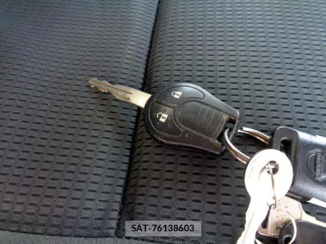 Nissan ATLAS 2016-04 6902238-6
