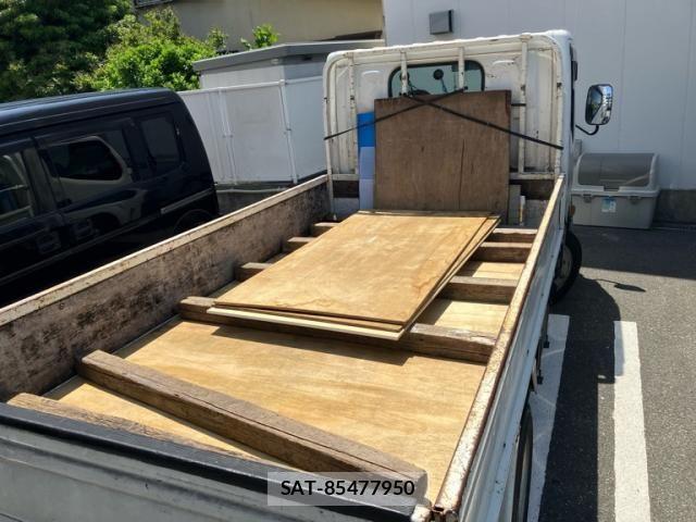 Nissan ATLAS 2016-06 6902126-9
