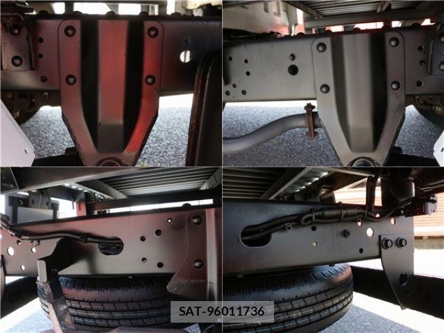 Nissan ATLAS 2018-03 6989027-17