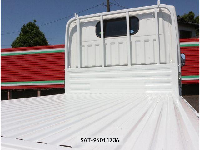Nissan ATLAS 2018-03 6989027-23