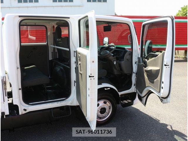 Nissan ATLAS 2018-03 6989027-3