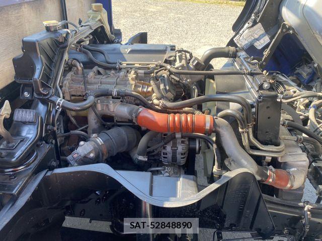Nissan ATLAS 2018-10 7057465-9