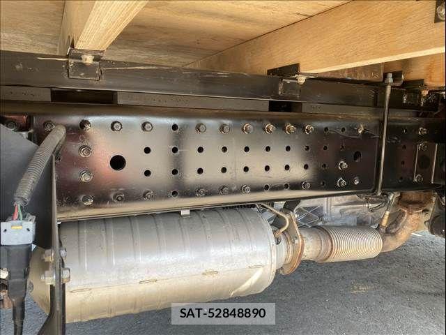 Nissan ATLAS 2018-10 7057465-24