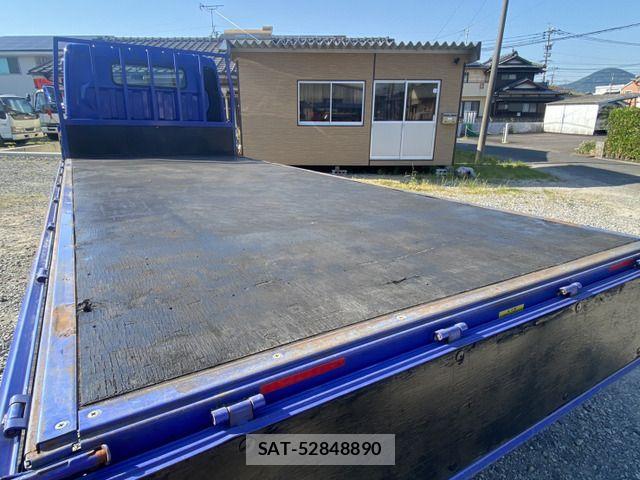 Nissan ATLAS 2018-10 7057465-2