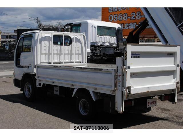 Nissan ATLAS 2005-08 7057469-8