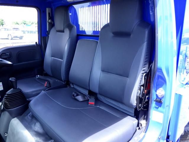 Nissan ATLAS 2023-04 7199476-15