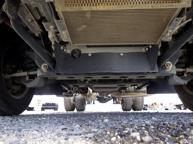 Nissan ATLAS 2023-04 7199476-25