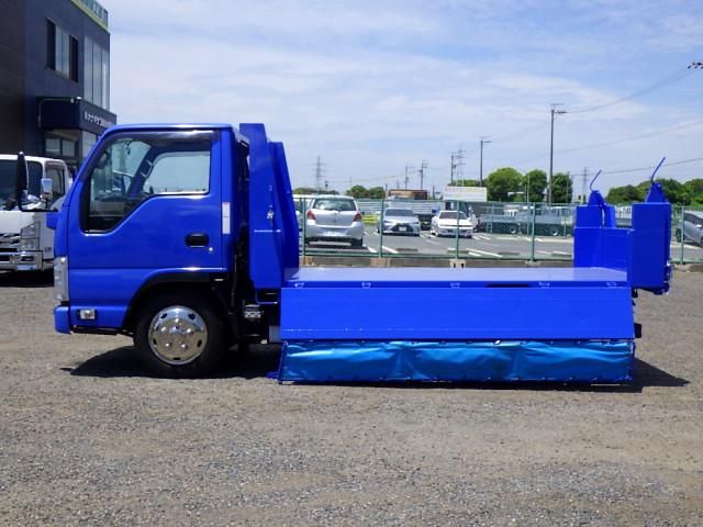 Nissan ATLAS 2023-04 7199476-8