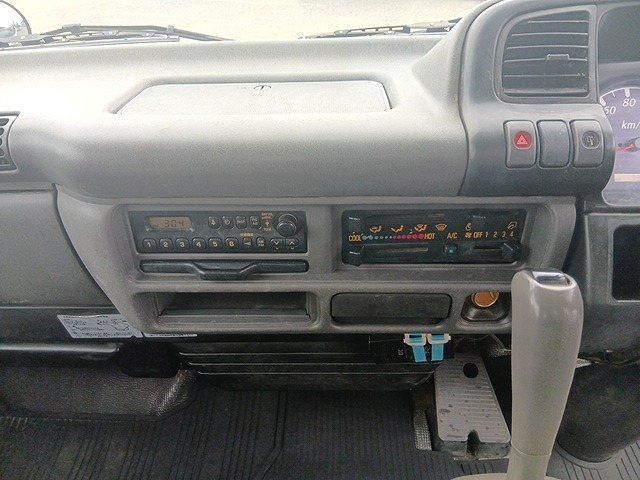 Nissan ATLAS 2004-03 7199480-17