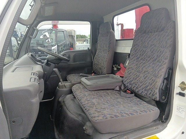 Nissan ATLAS 2004-03 7199480-18