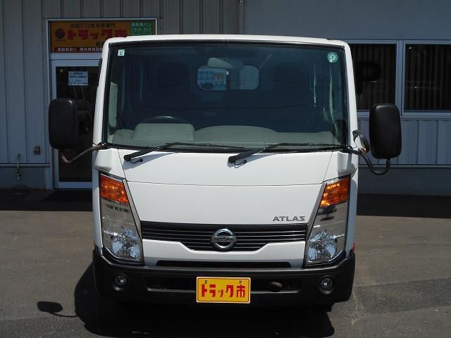 Nissan ATLAS 2015-01 7199481-1